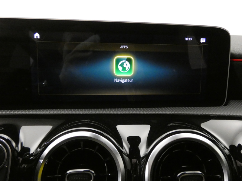 Image Mercedes-Benz CLASSE A 180 AMG Line  