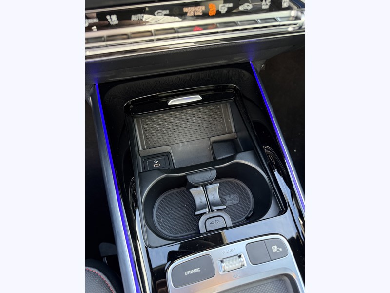 Image Mercedes-Benz GLA 250 e Hybrid EQ AMG Line  